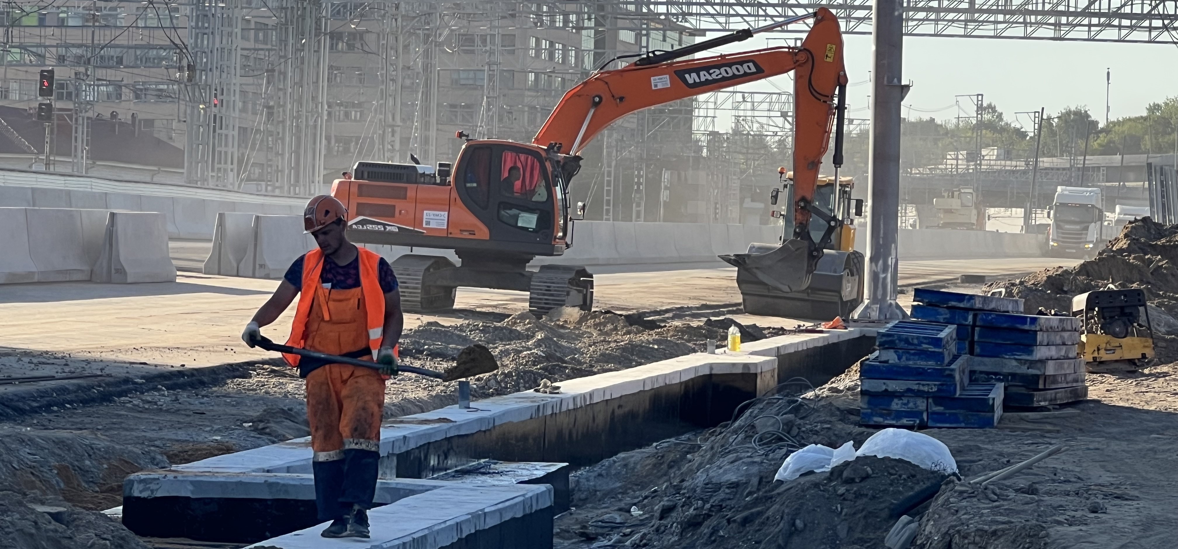 Строительство наружной сети дождевой канализации от Рублевского шоссе до Минской улицы